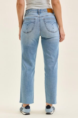 Street Straight Leg Judy Blue Jeans 881120