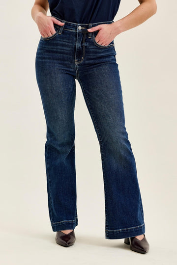 Dark wash high-rise Judy Blue petite flare jeans with a comfortable fit, classic five-pocket design, and wide-leg silhouette, SKU: 82637