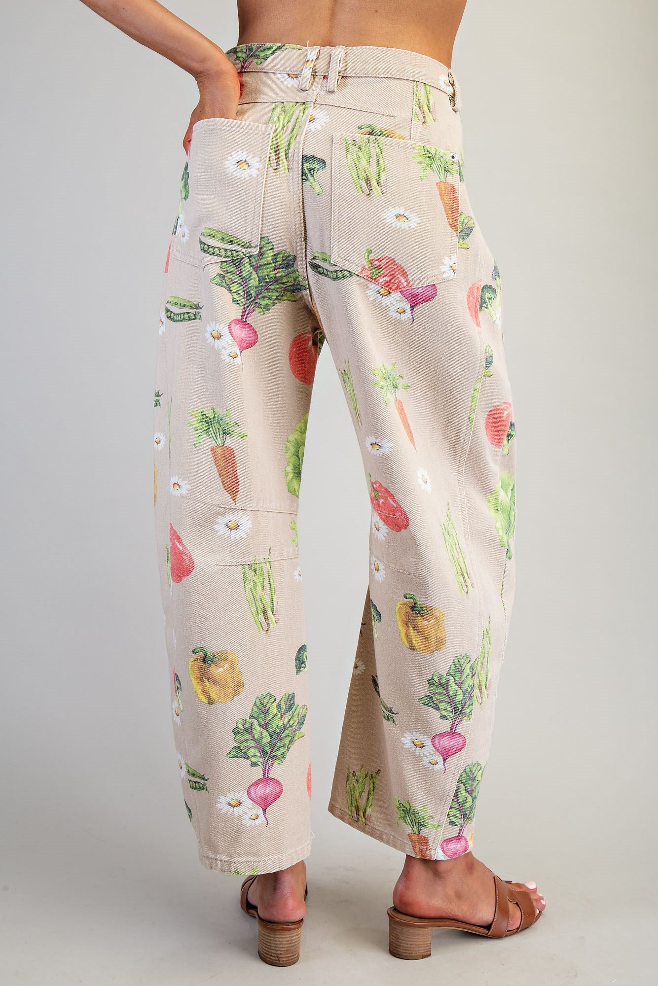 Farmer’s Market Barrel Pants By Eessome