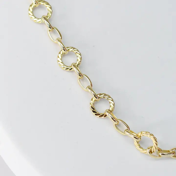 Gold Circle Chain Link Necklace By Treasure Jewels