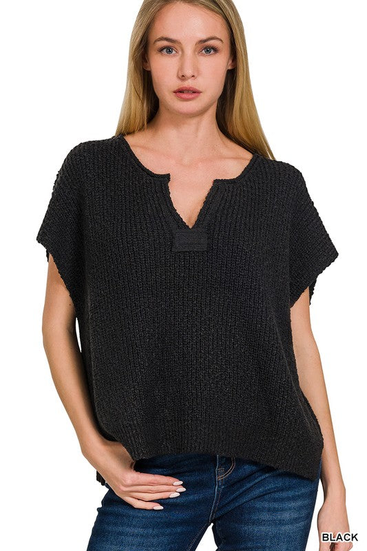 Back Patch Rolled Split-Neck Side Slit Pullover