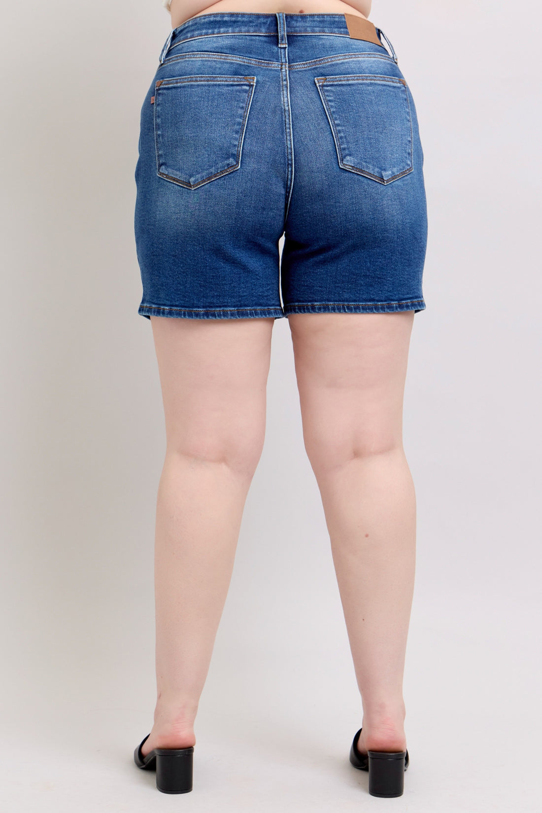 Judy Blue Clean Cut Cutie Shorts Curvy 15298