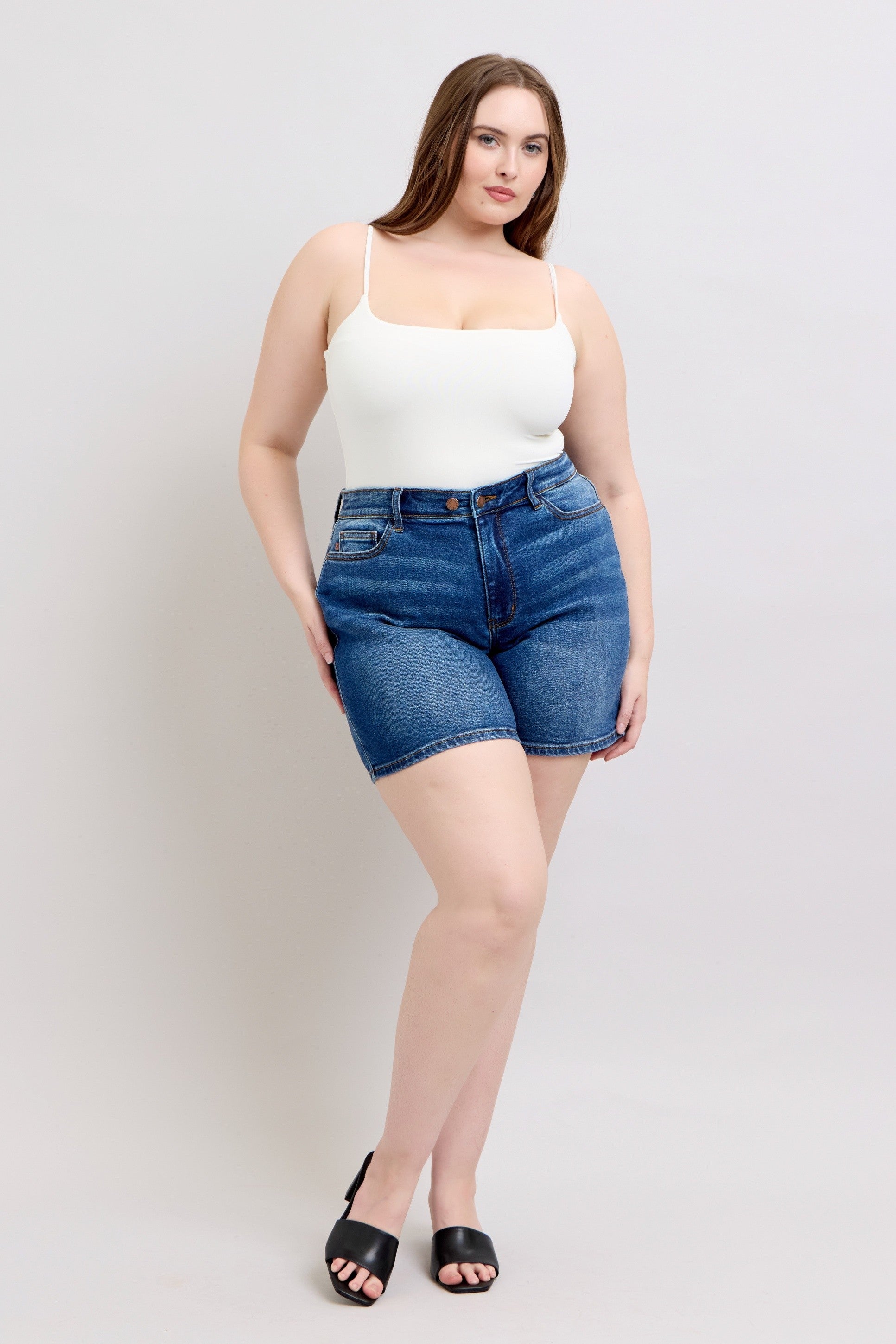 Judy Blue Clean Cut Cutie Shorts Curvy 15298