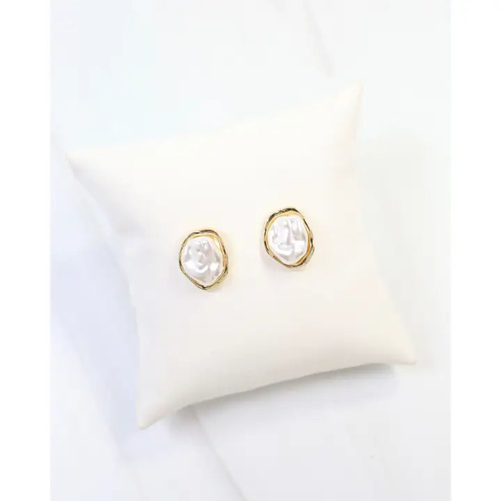 East Aurora Pearl Stud Earring Cream By Caroline Hill