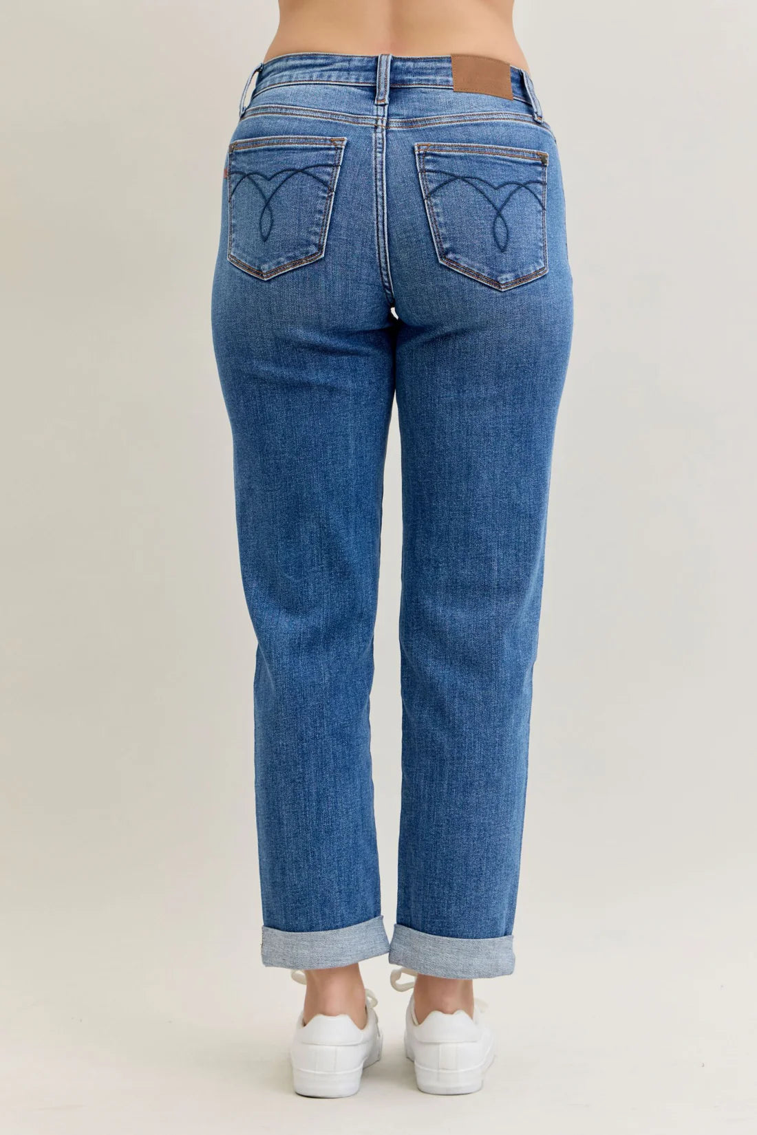Judy Blue Mid Rise Classic Cuffed Boyfriend Denim Jeans 82685