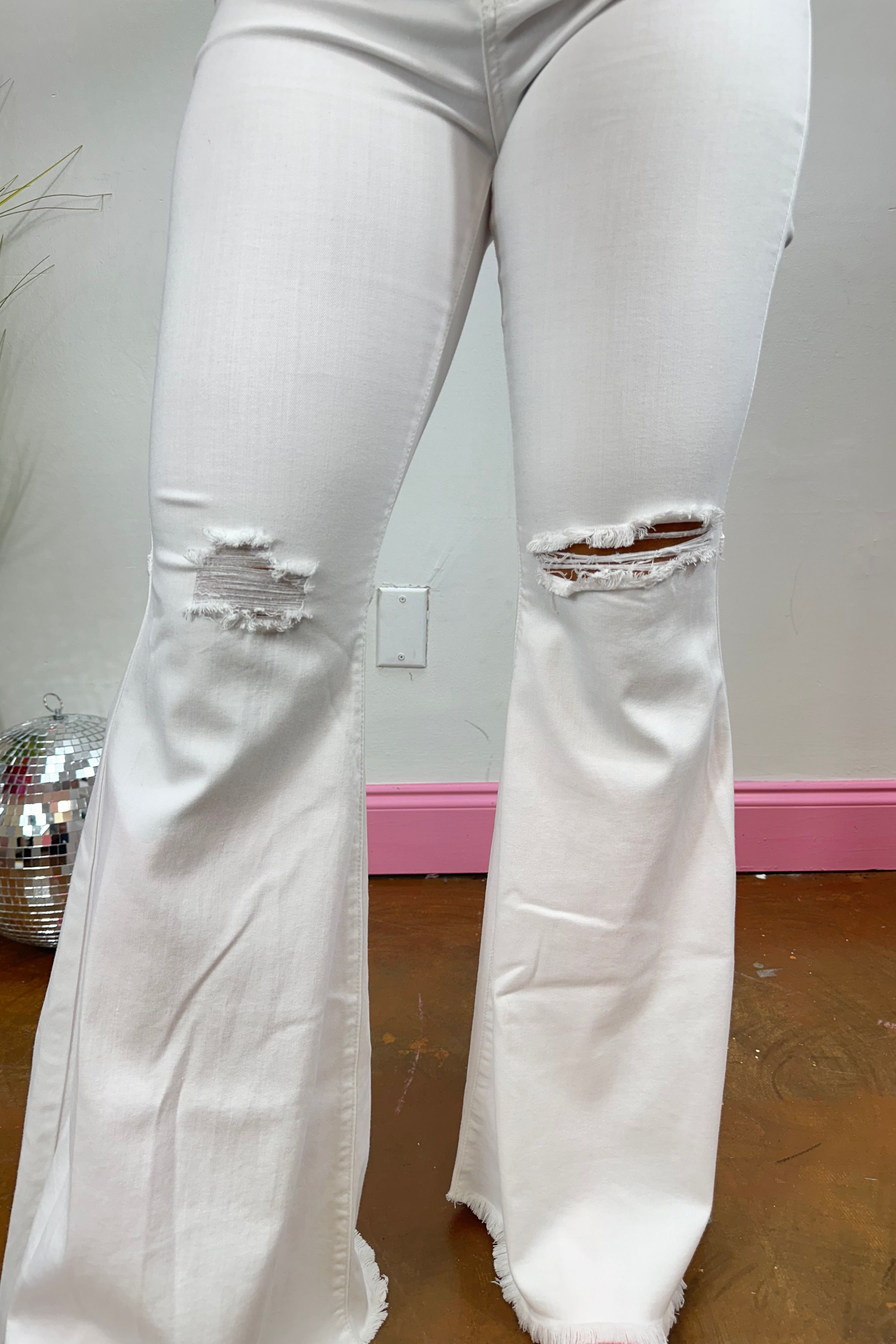 Fiona Flare White