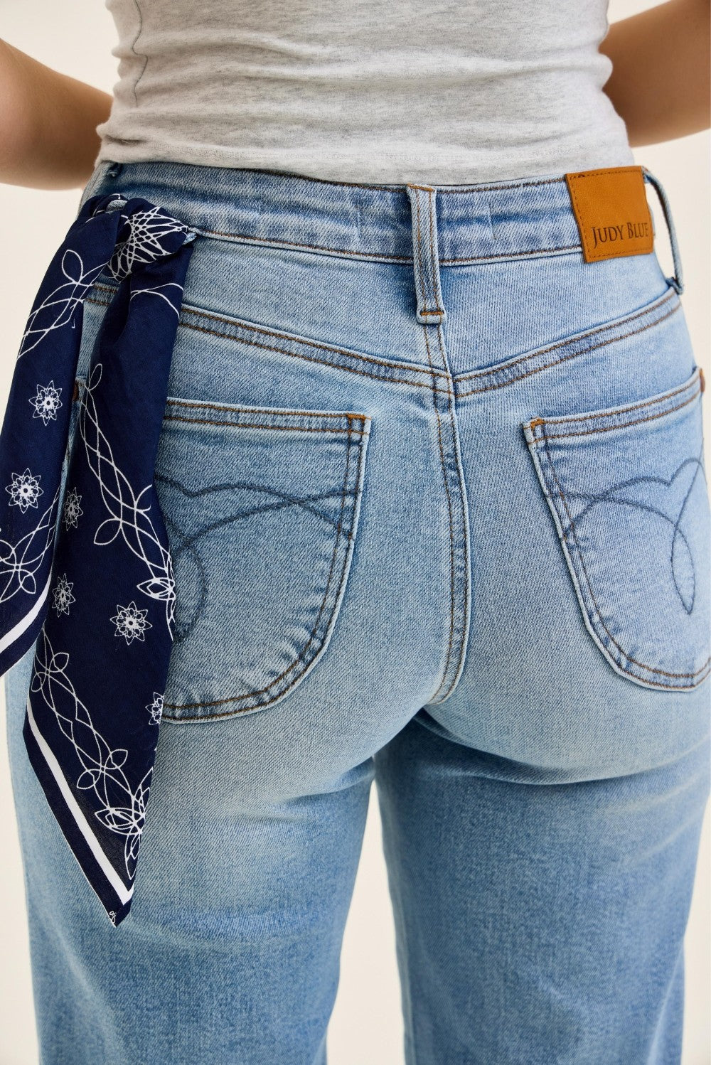 Street Straight Leg Judy Blue Jeans 881120