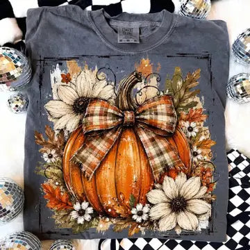 Gray floral fall pumpkin graphic tee with a large pumpkin, plaid bow, white and brown flowers, and autumn leaves, perfect for Thanksgiving