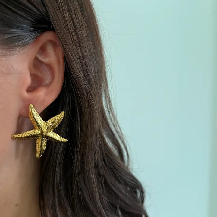 Starfish Earrings By CHANSUTTPEARLS