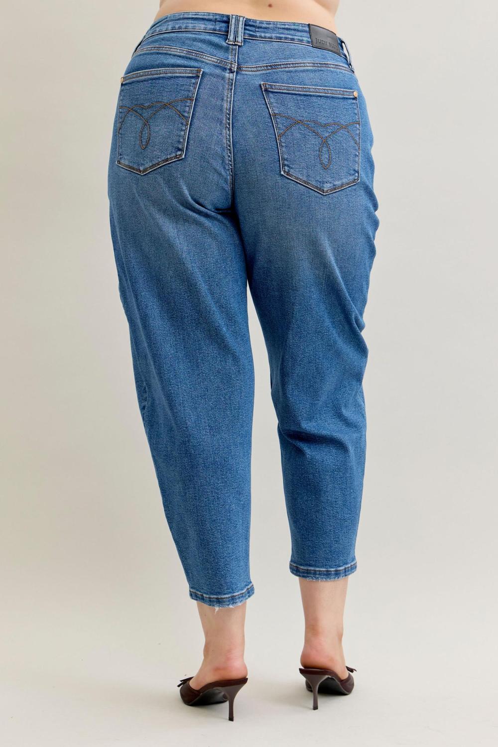 Full Run Judy Blue High Waist Soft Barrel Stitch Thru Pocket Denim Jeans 881012