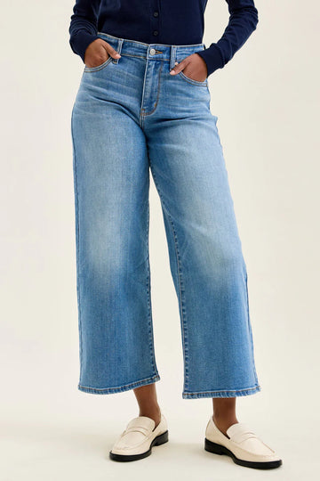 Judy Blue Mid Rise Claudia Ankle Wide Leg Denim Jeans 82738
