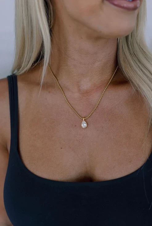 Chelsea Glow Necklace