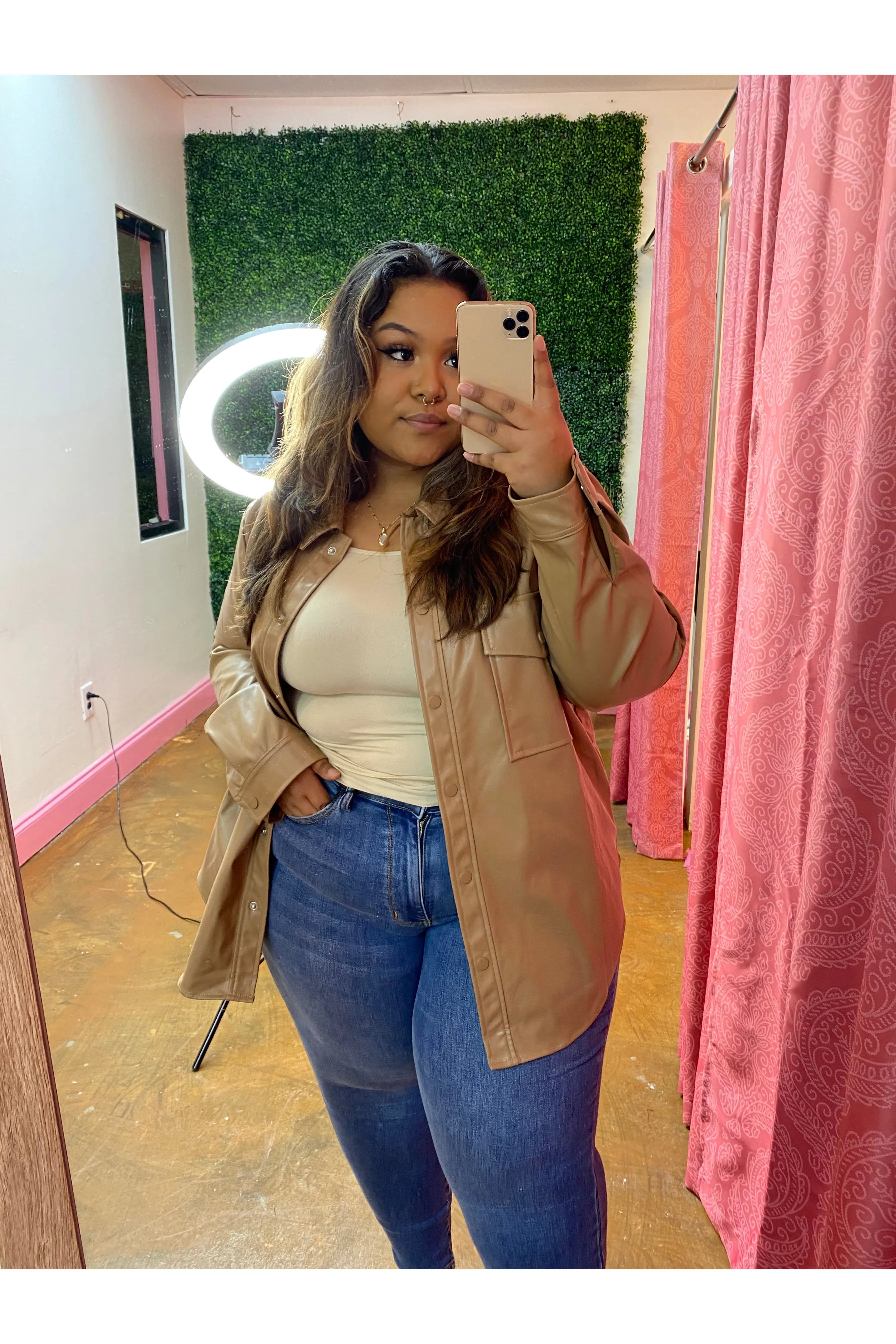 Nude Blazer Curvy