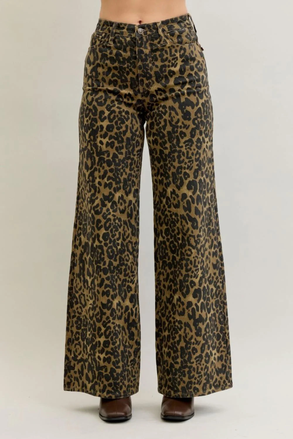 Judy Blue Full Run High Waist Retro Leopard Wide Leg Denim Jeans 881022