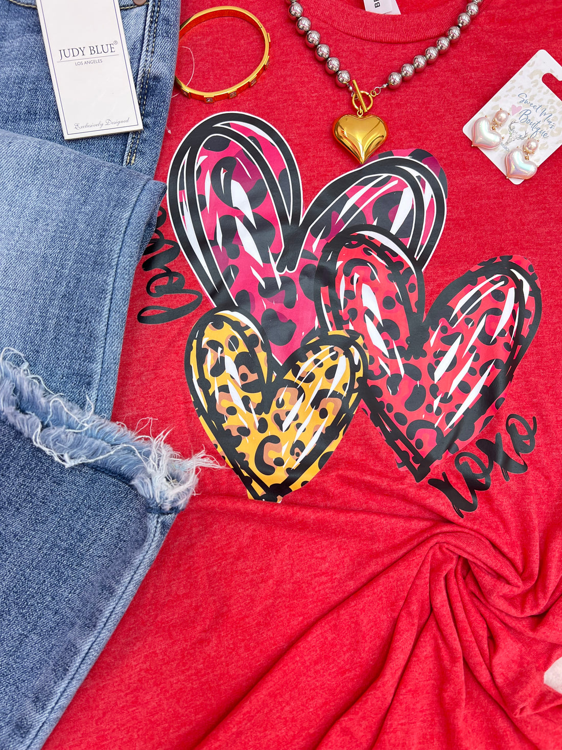 Love XOXO Heather Red Graphic Tee