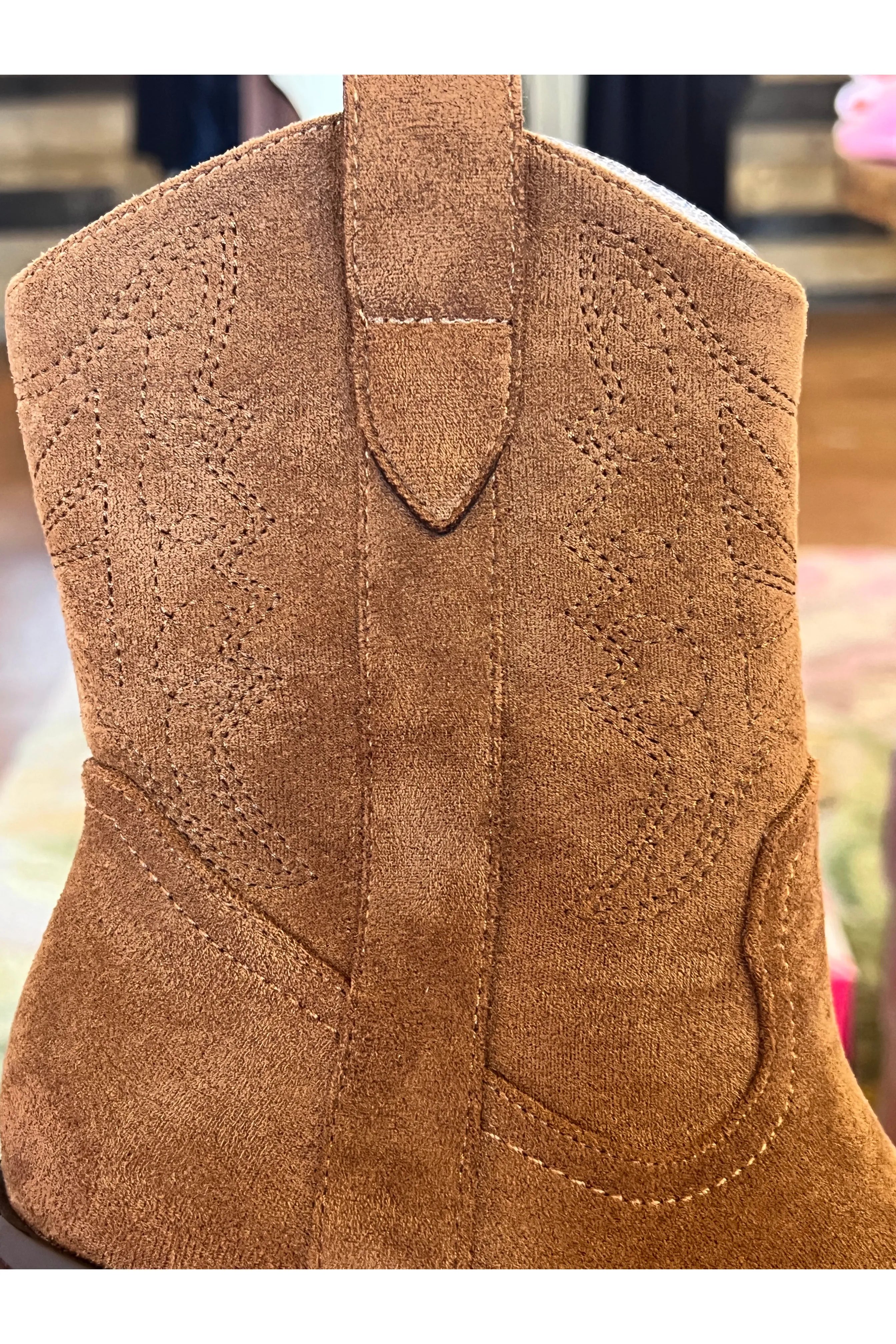 Corky's Rowdy Tobacco Suede