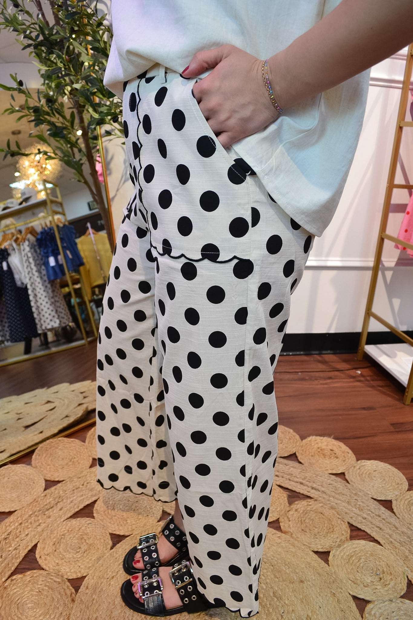 Sweet Charm Scallop Polka Dot Pants By Jodifl
