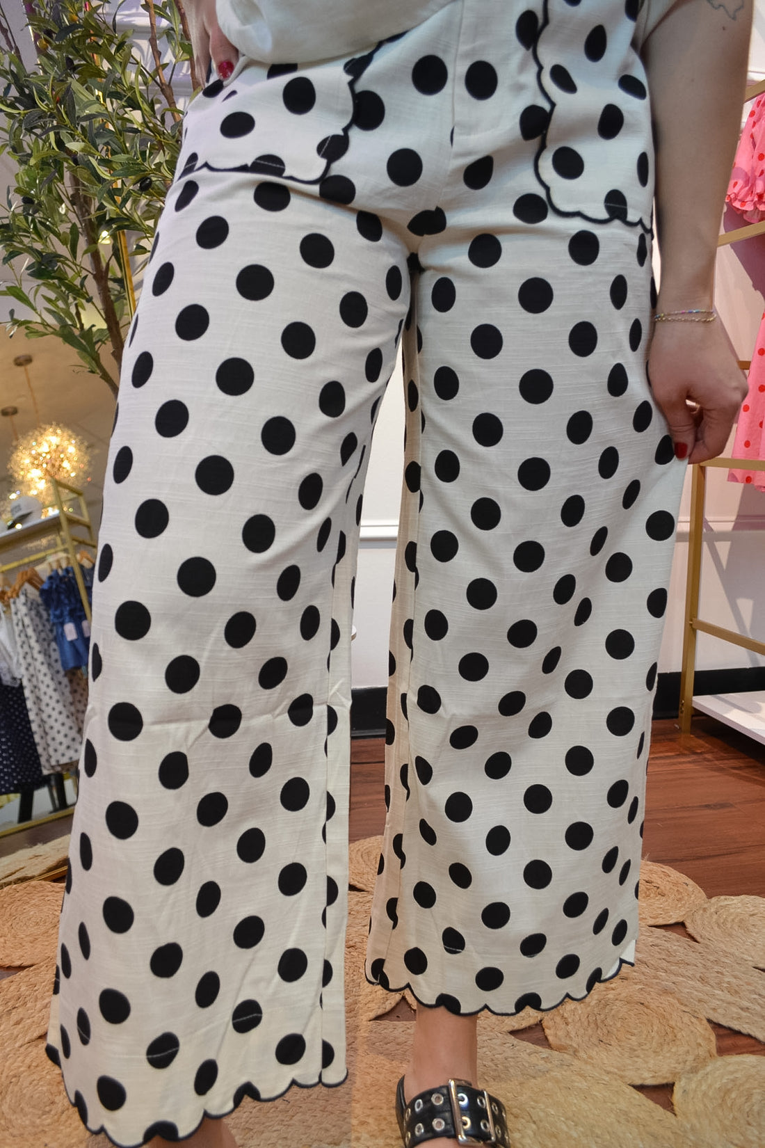 Sweet Charm Scallop Polka Dot Pants By Jodifl