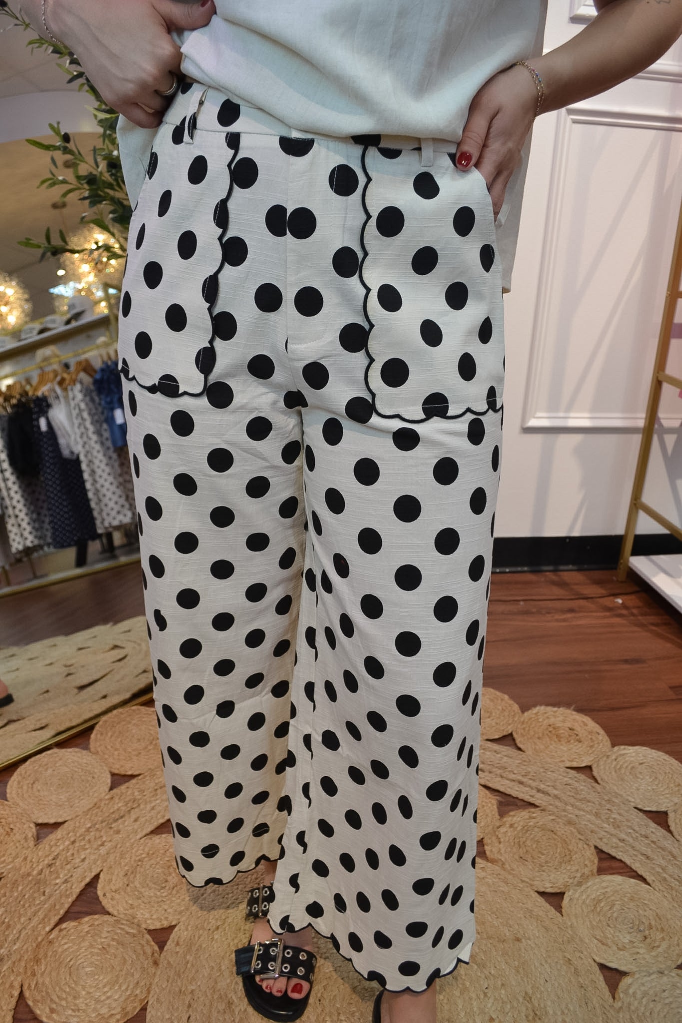 Sweet Charm Scallop Polka Dot Pants By Jodifl