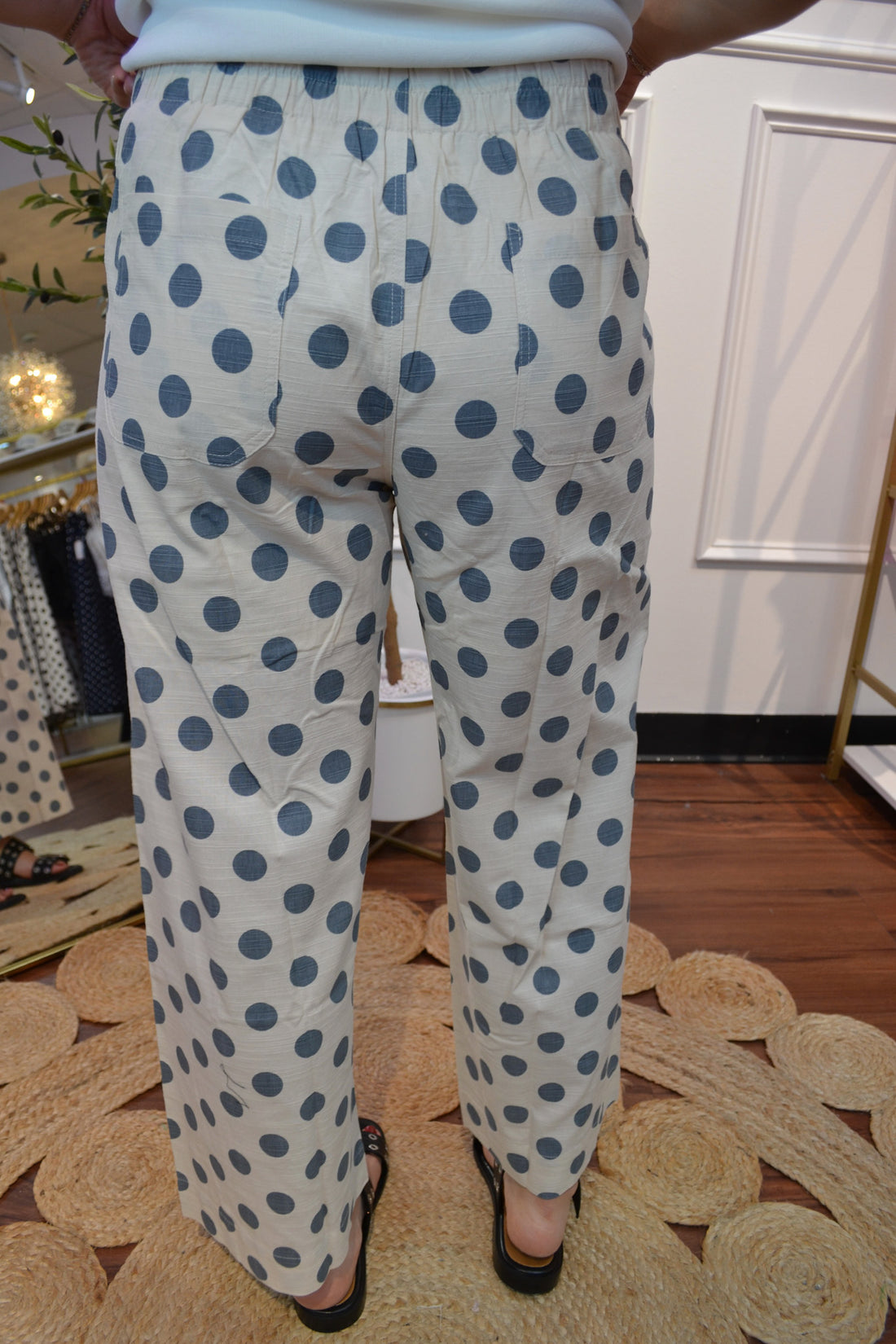 Spotlight Chic Wide Leg Pants By Jodifl