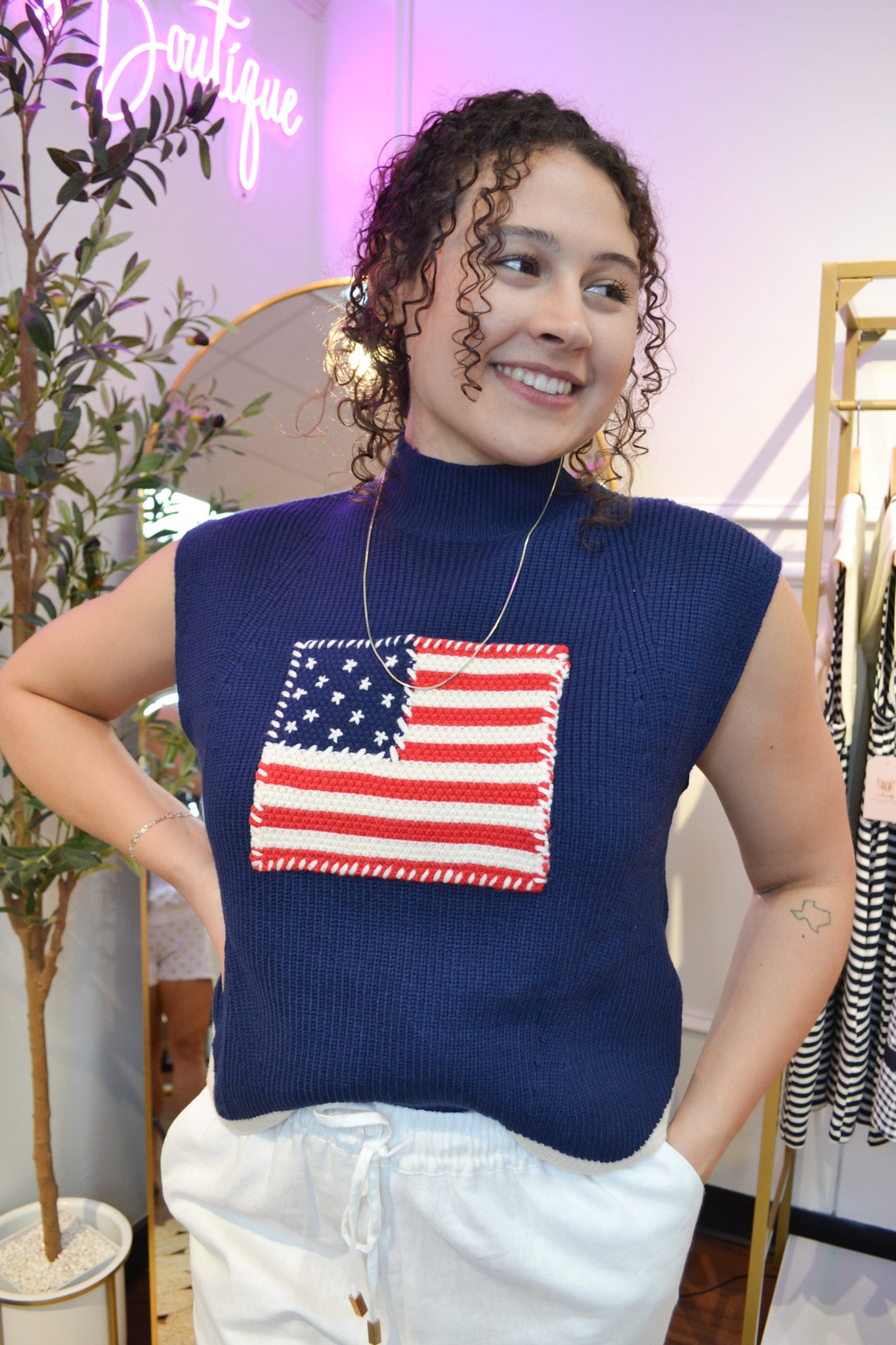 Stars & Sweet Scallop Knit Top By Eesome