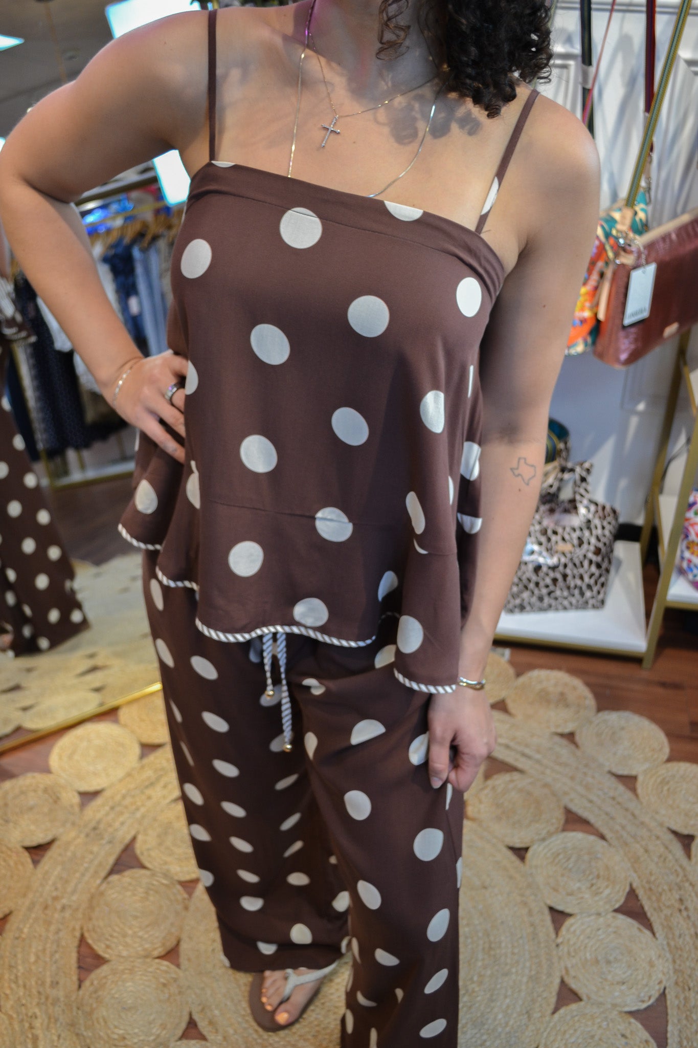 Mocha Dot Dream Set By Entro