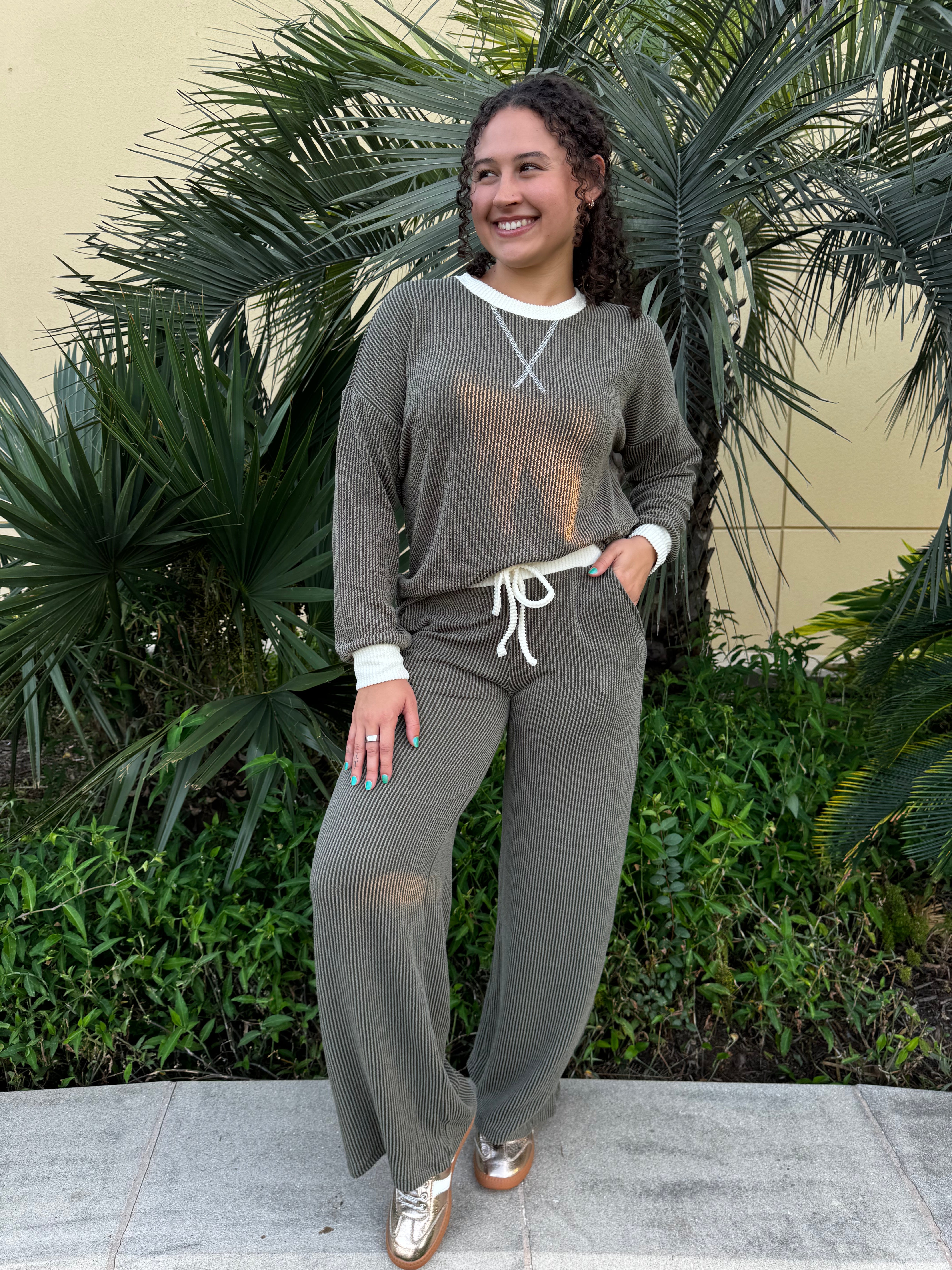 Raised Rib Round Neck Pullover & Pants Set