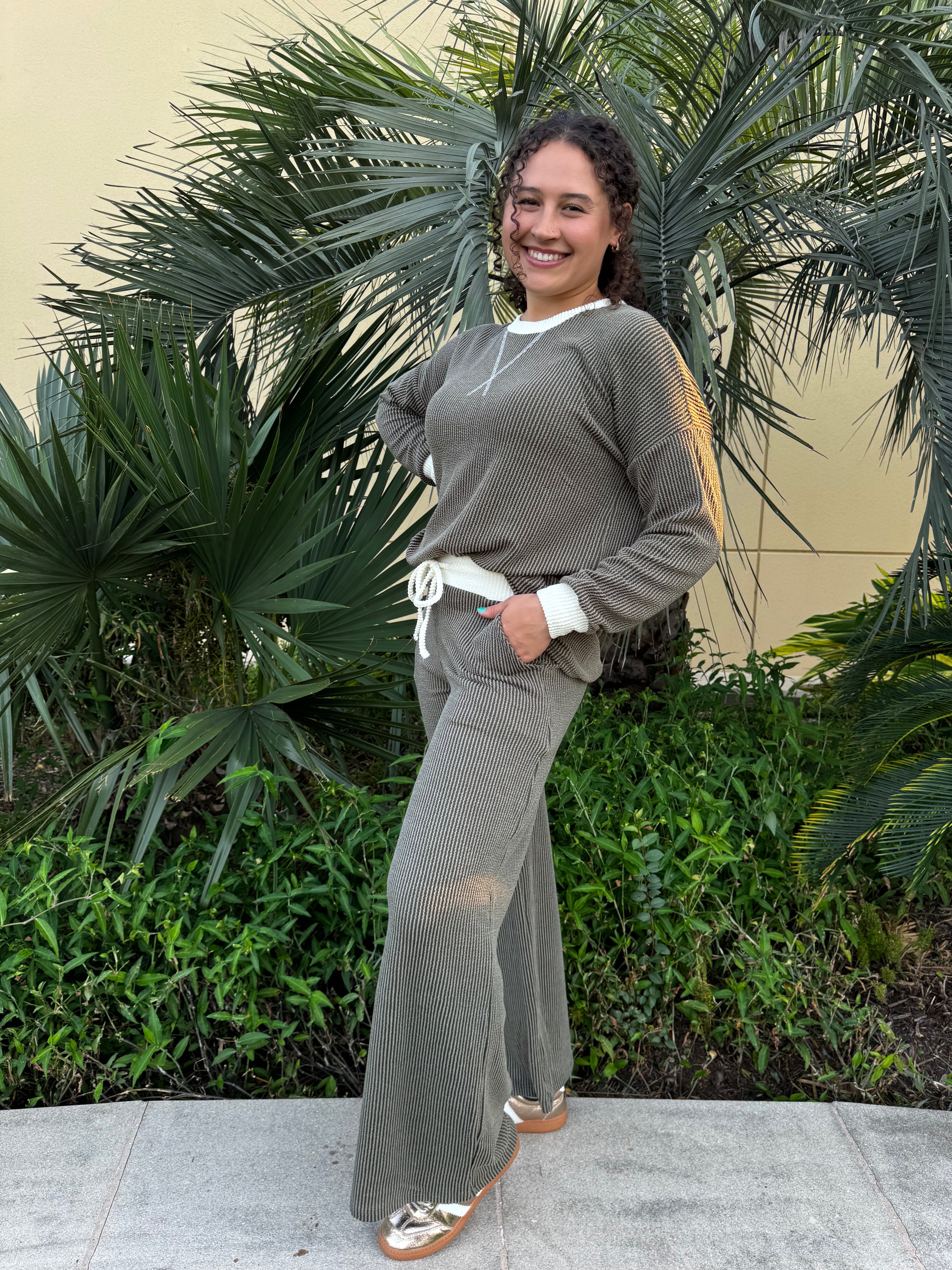 Raised Rib Round Neck Pullover & Pants Set