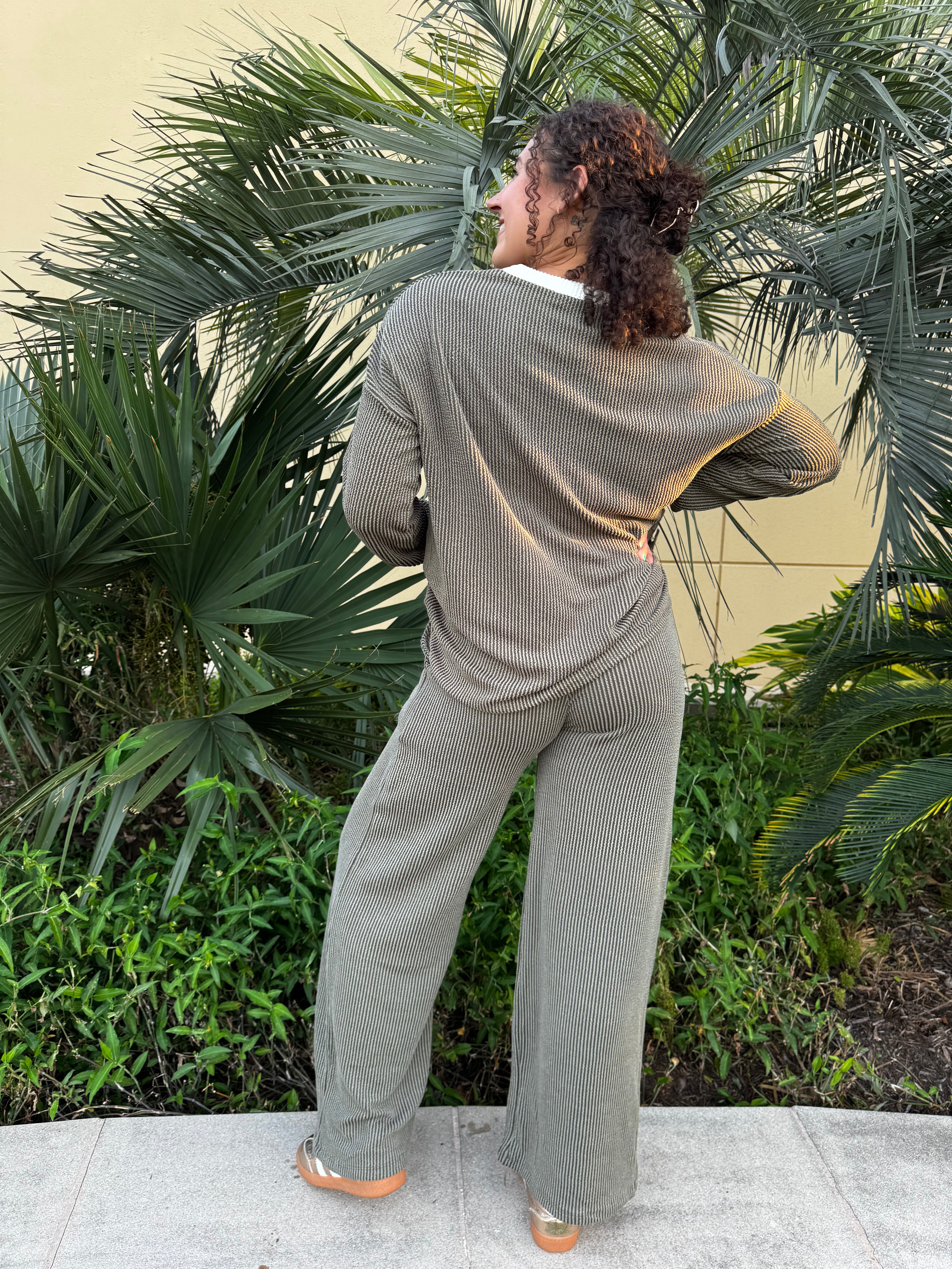 Raised Rib Round Neck Pullover & Pants Set