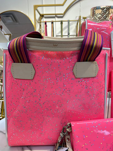 Summer Classic Tote By Consuela