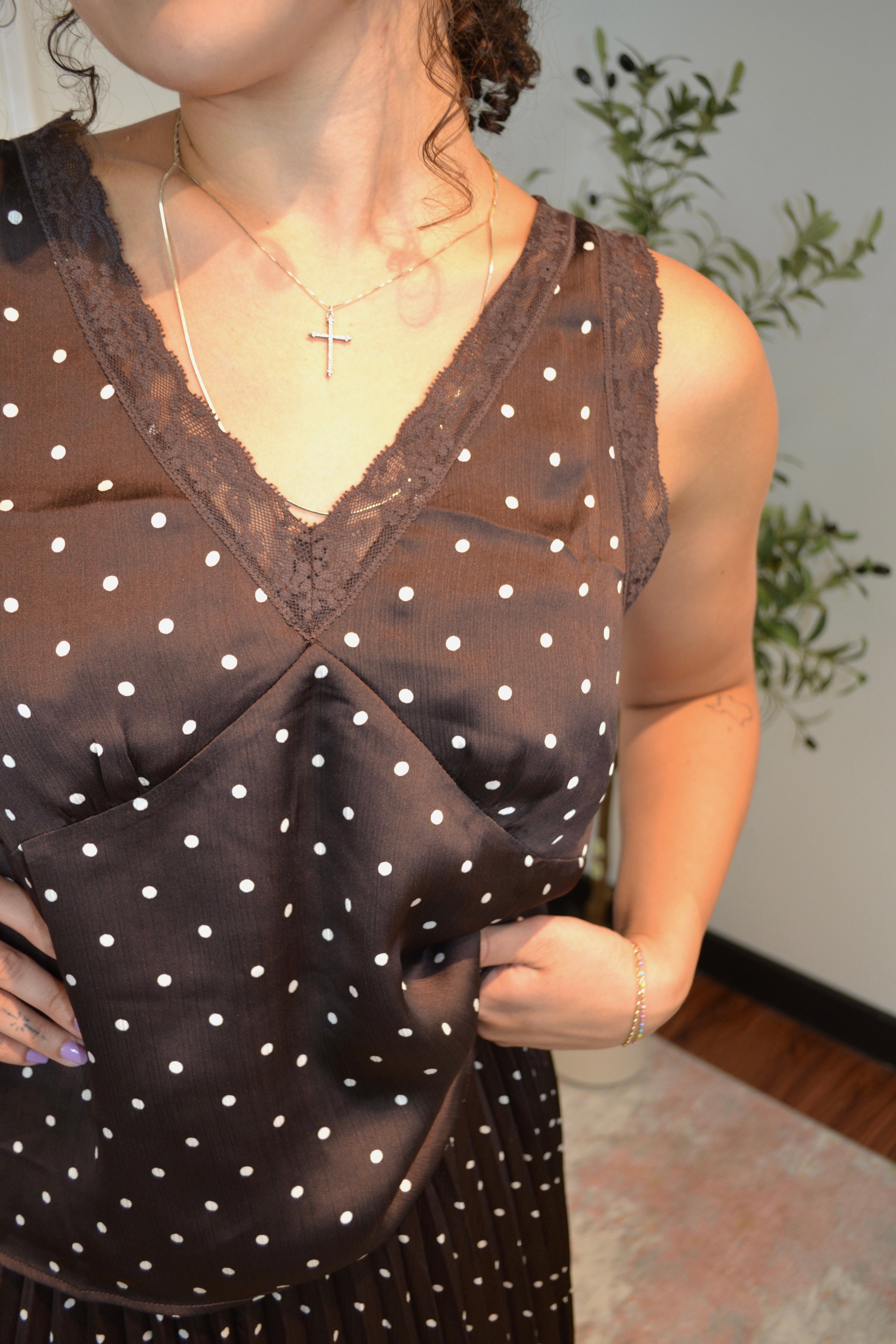 Cinnamon Kiss Tank By SKIES ARE BLUE