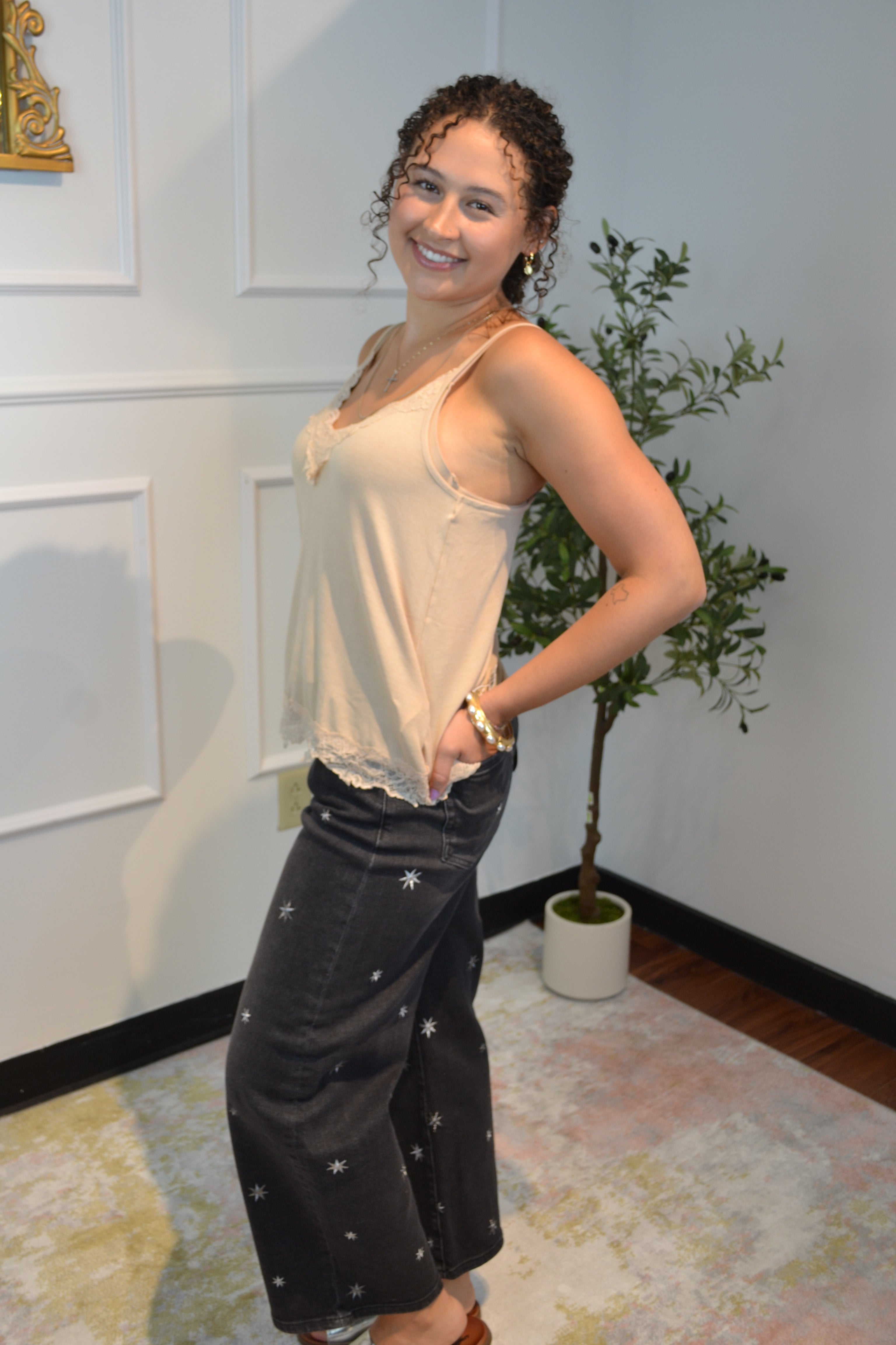 Risen Slouchy Crop Barrel Star Embroidery Jeans