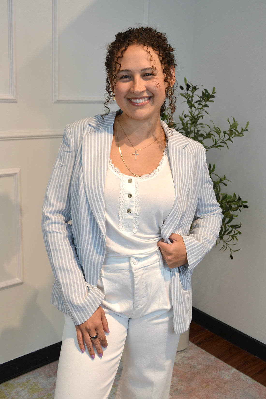 Hampton Linen Look Blazer By Trend Noteset