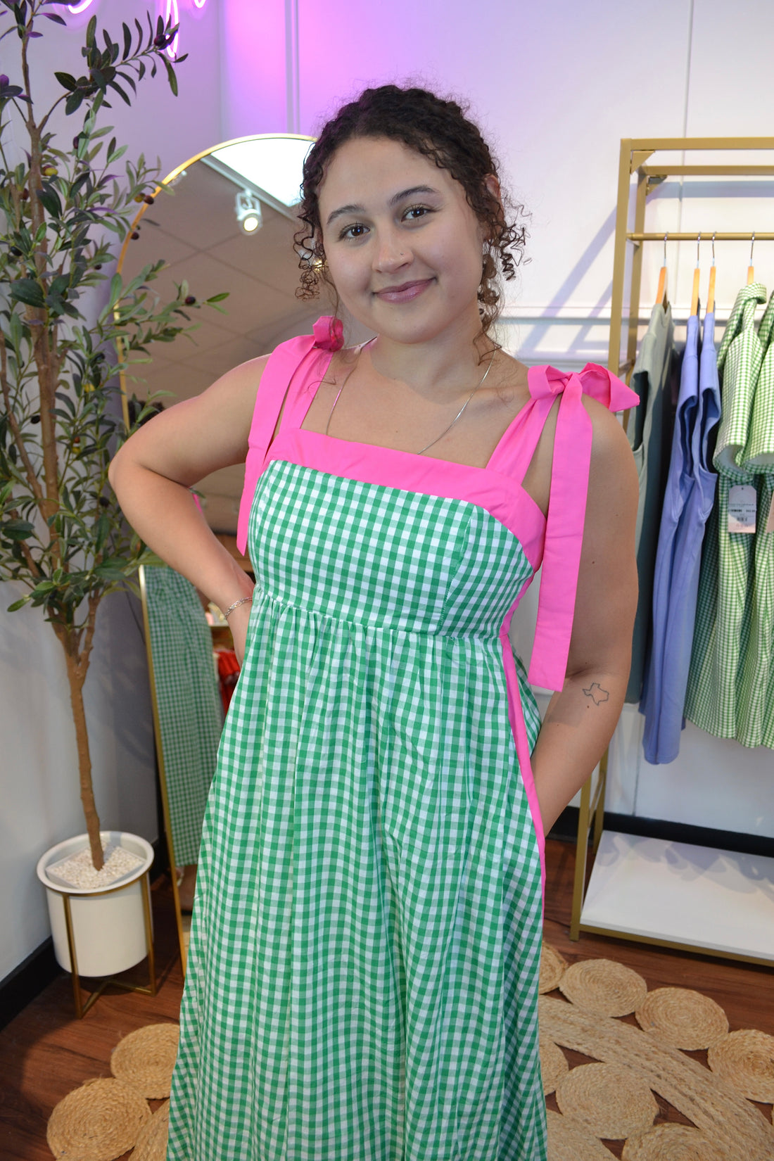 Picnic Date Midi Dress By Entro