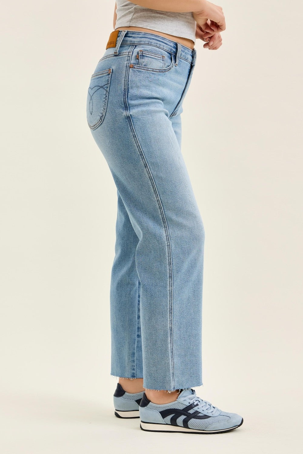 Street Straight Leg Judy Blue Jeans 881120