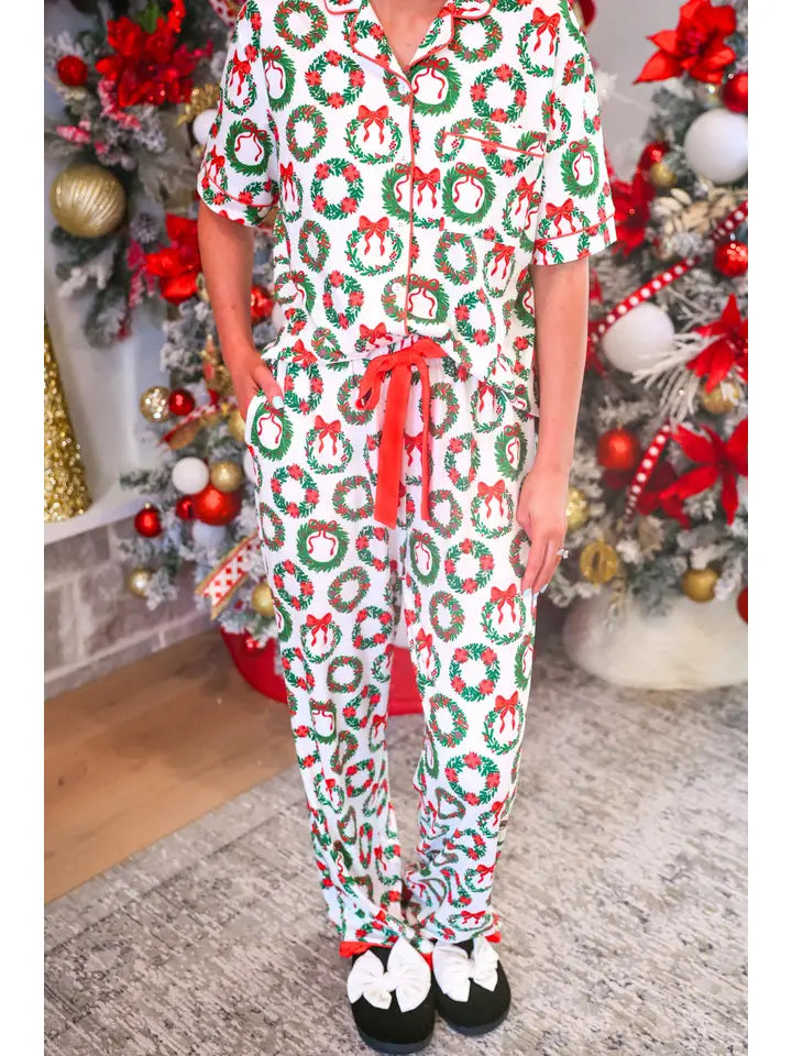 Ribbon Wreath Ruffle Pajama Set