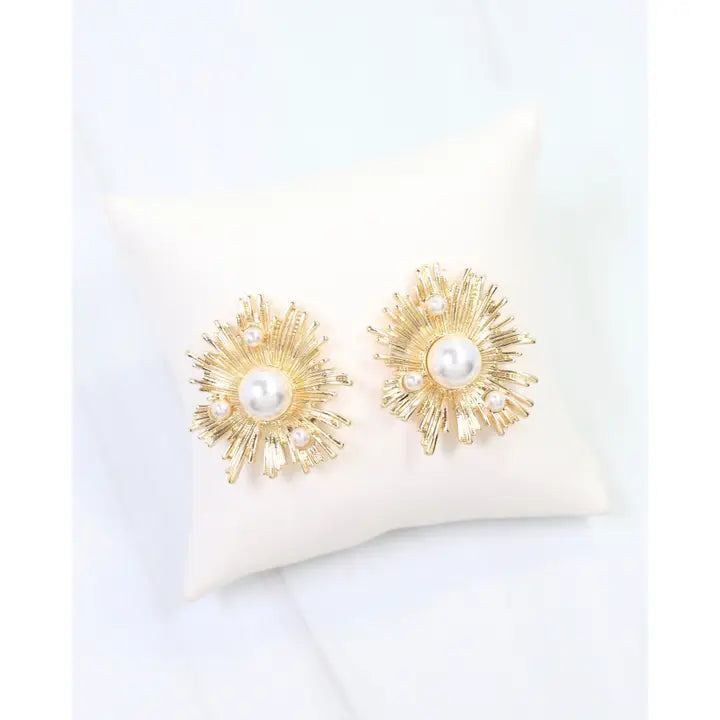 Alicia Pearl Sunburst Earring Gold By Caroline Hill