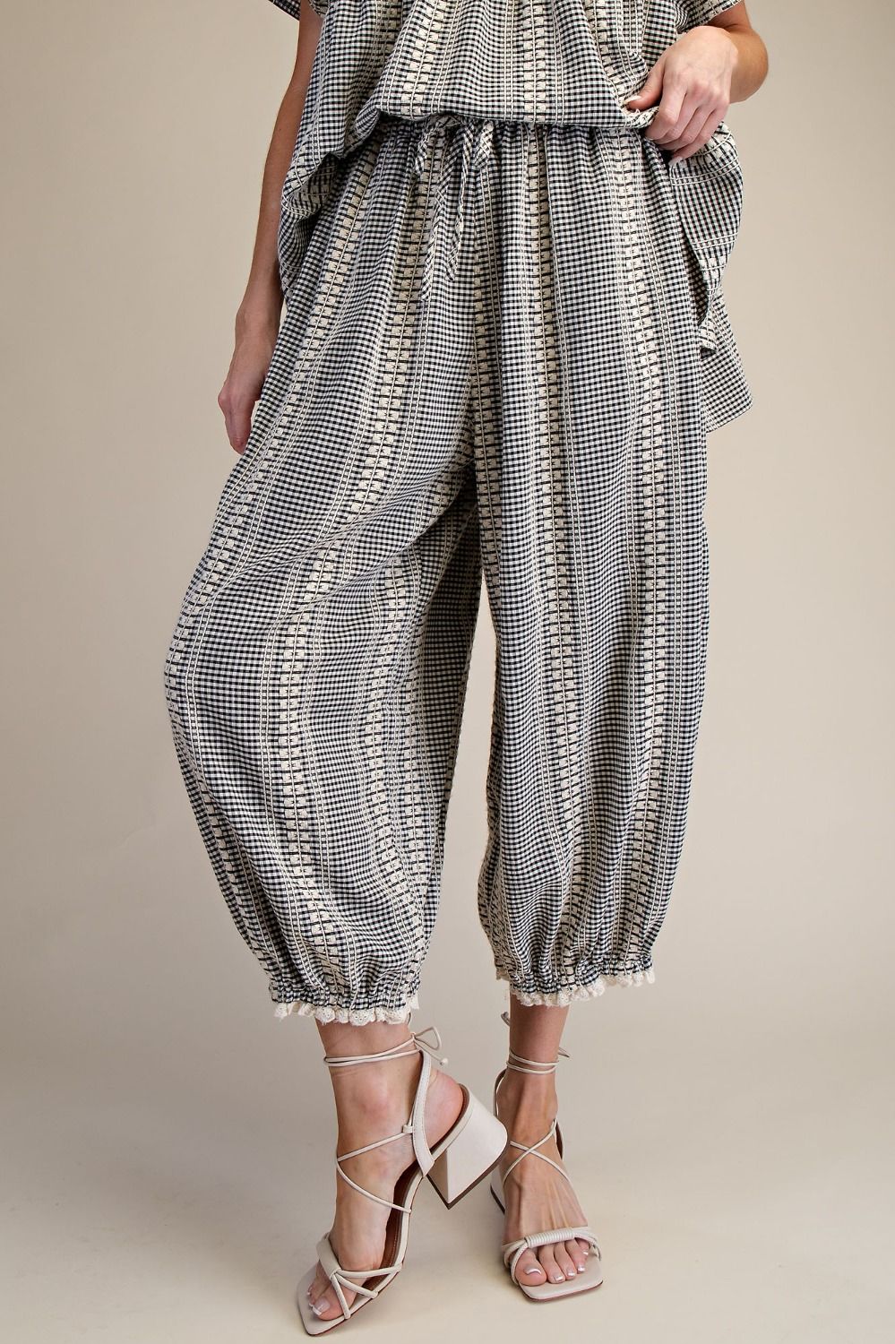 Lightweight cotton pants with embroidery detailing and elastic Waistband 