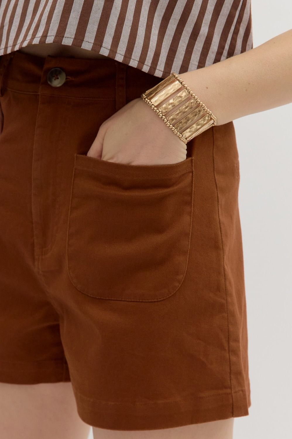 Chestnut Solid High Waist Shorts By Entro