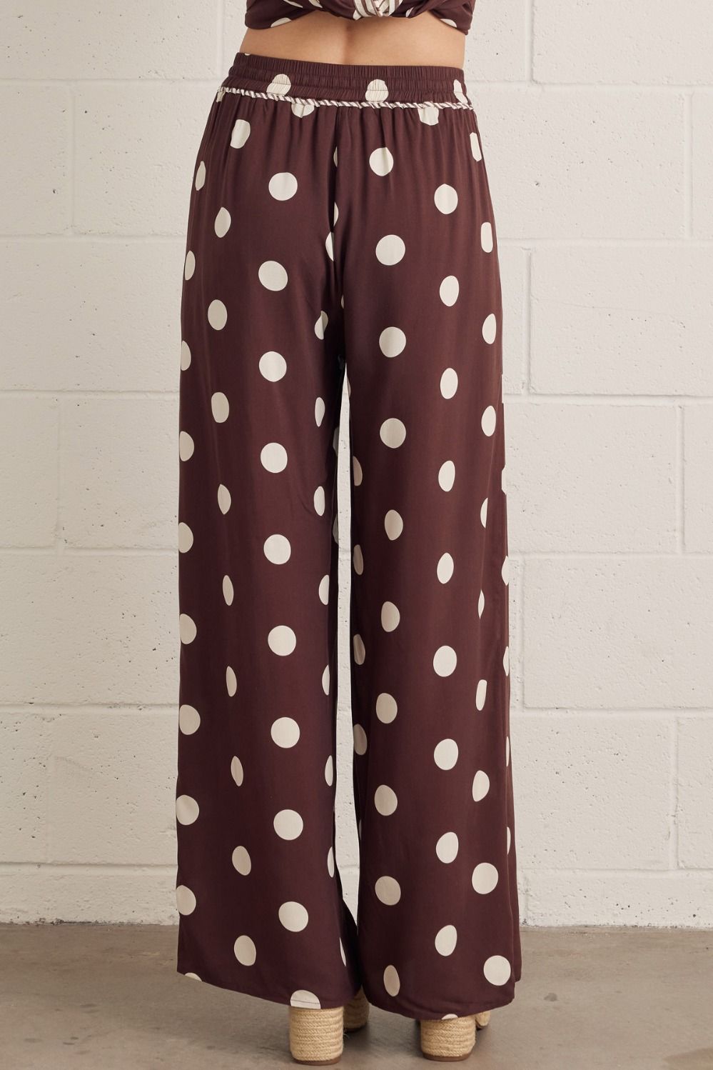 Mocha Dot Dream Set By Entro