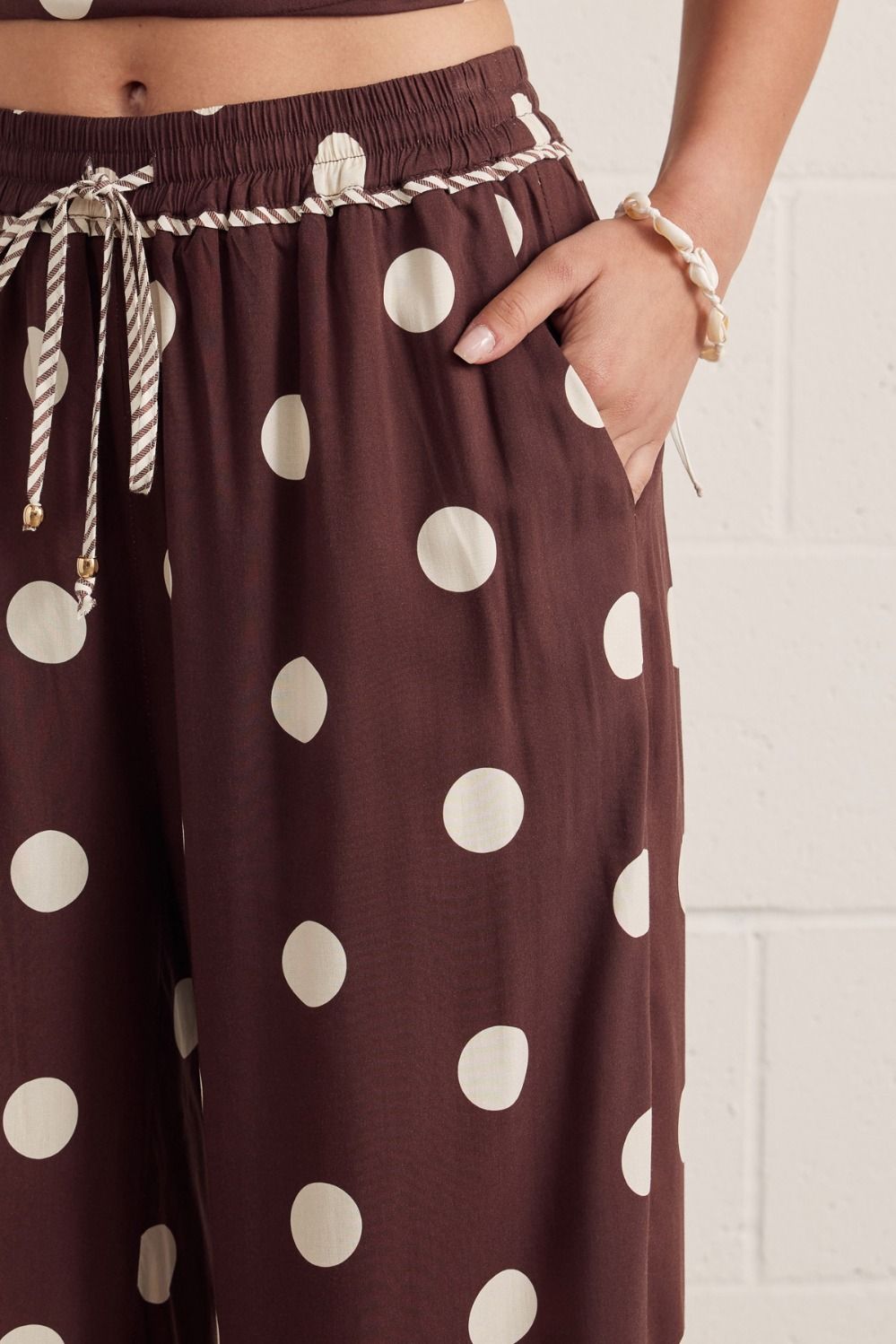 Mocha Dot Dream Set By Entro