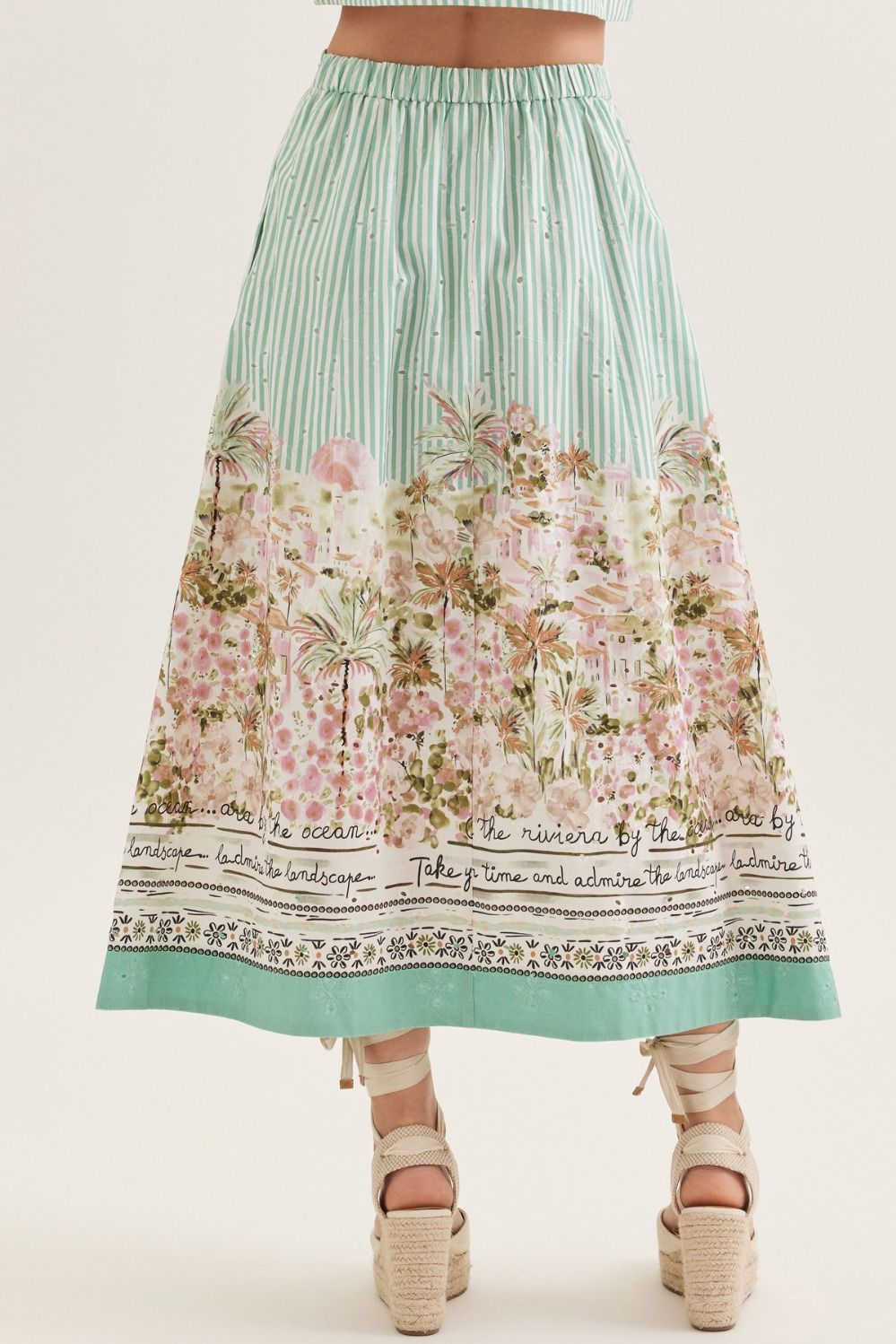 Seaside Stroll Skirt By Entro