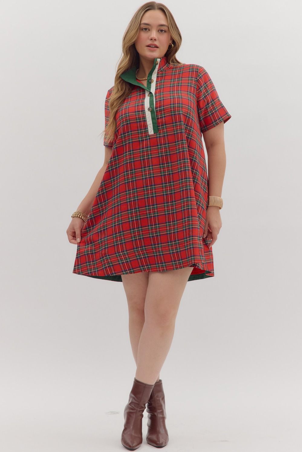Curvy Plaid Short Sleeve Mini Dress By Entro