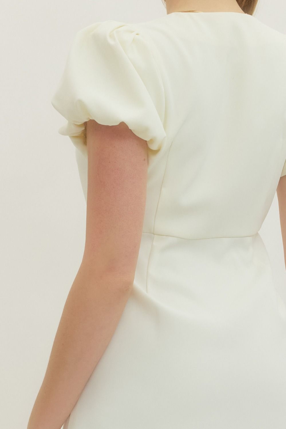 Golden Shell Button Midi Dress By Entro