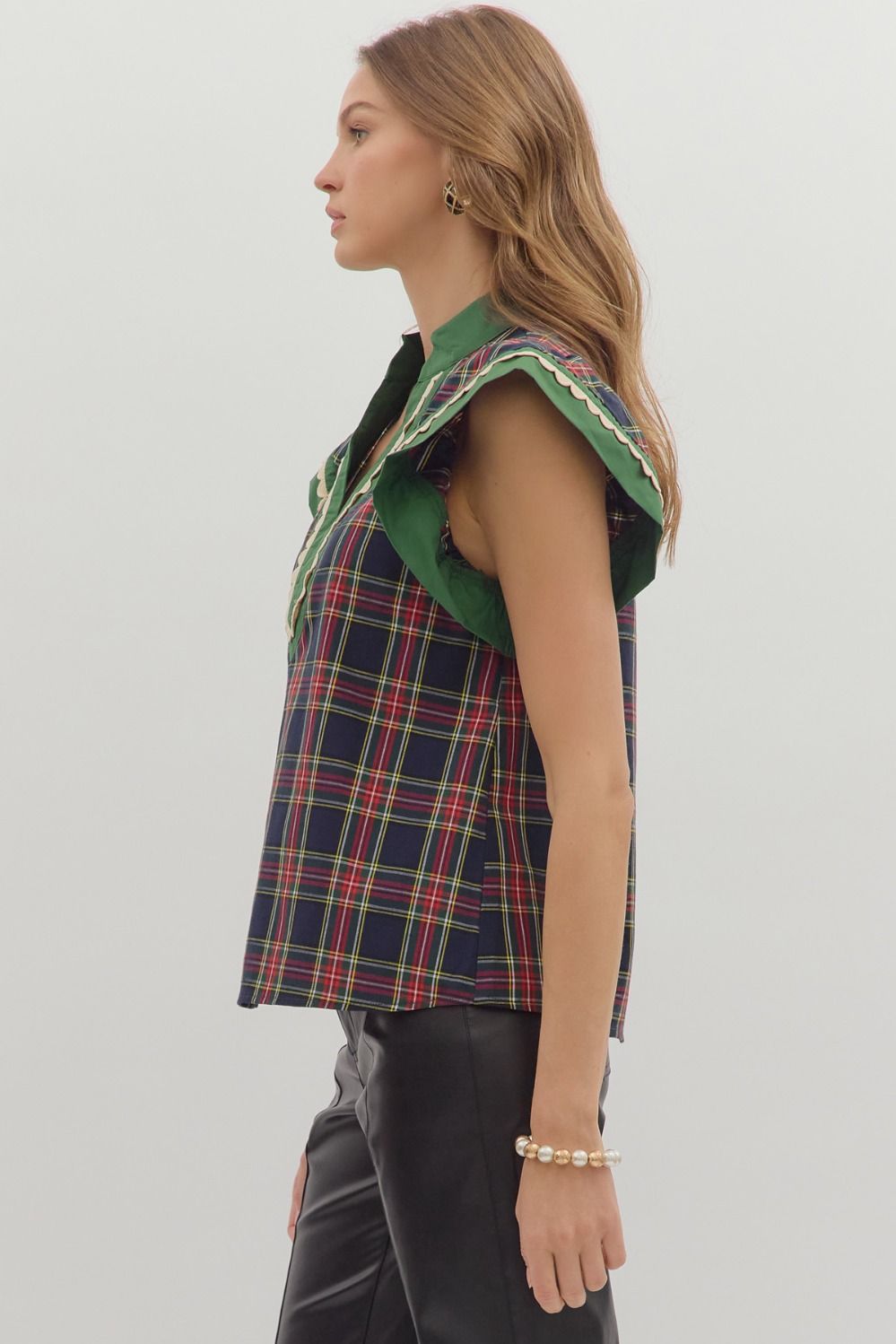 Full Run Plaid Pattern Scallop Trim Accent Flutter Top By Entro