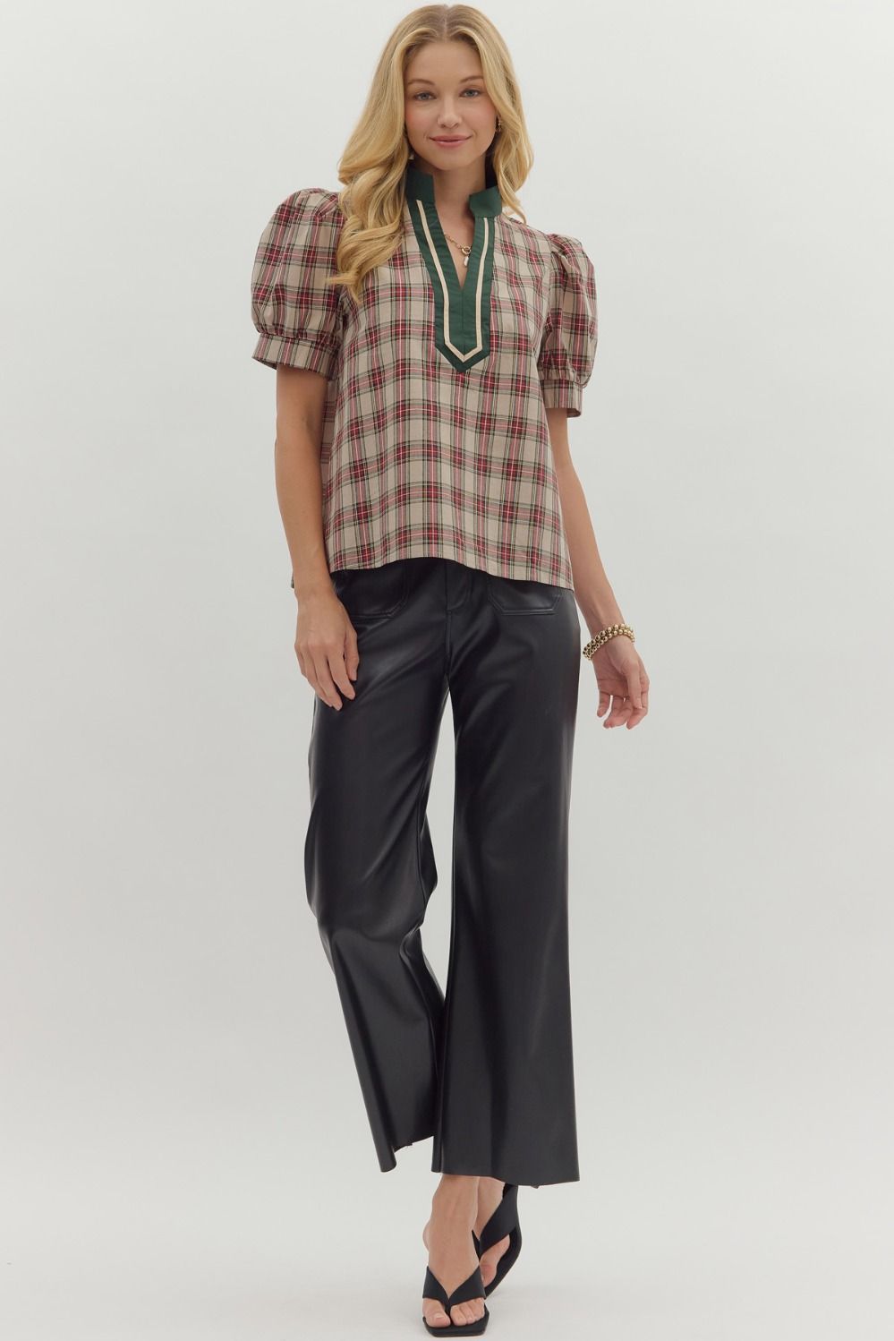 R/D Plaid Pattern Cuff Band Short Sleeve Top By Entro