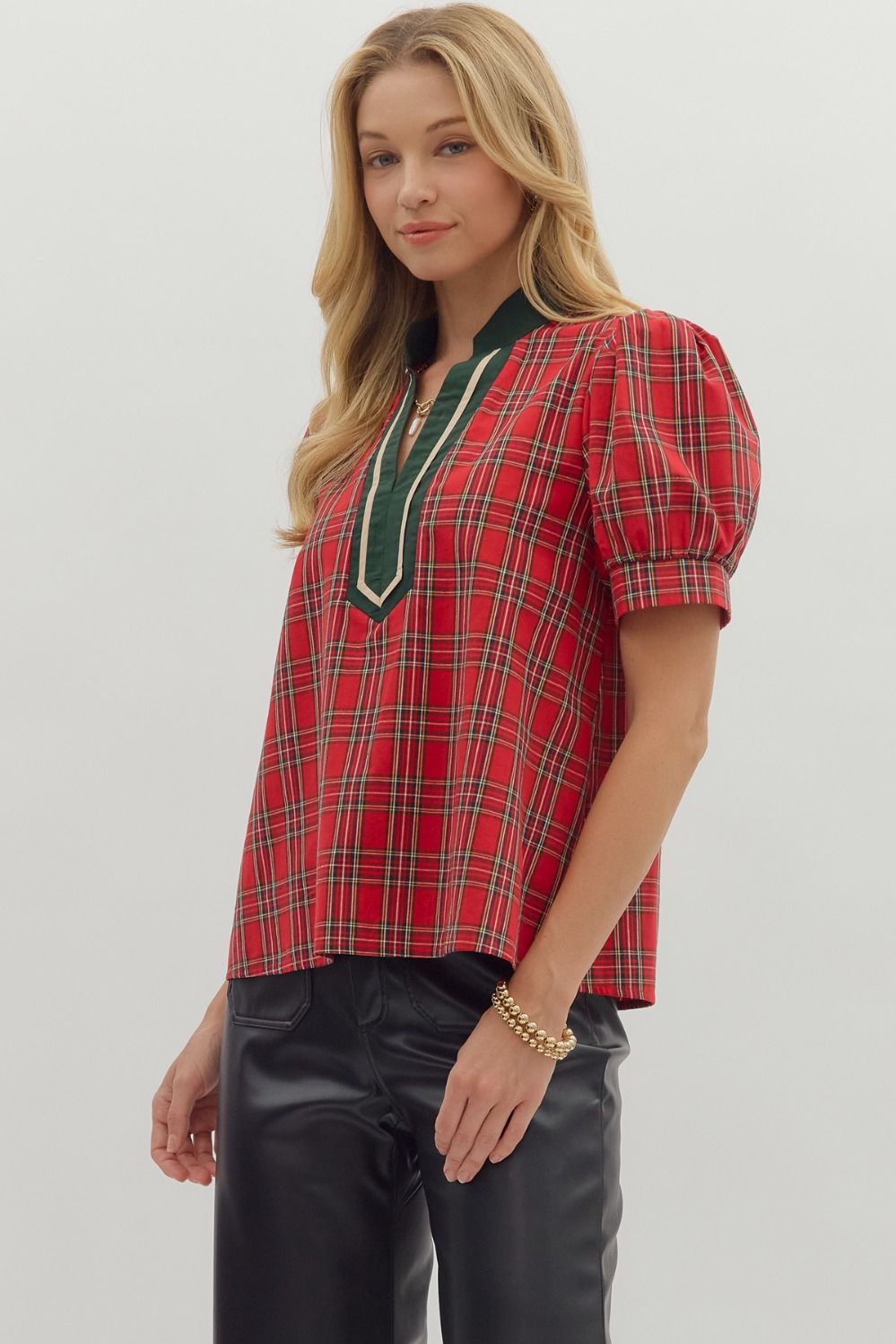 R/D Plaid Pattern Cuff Band Short Sleeve Top By Entro