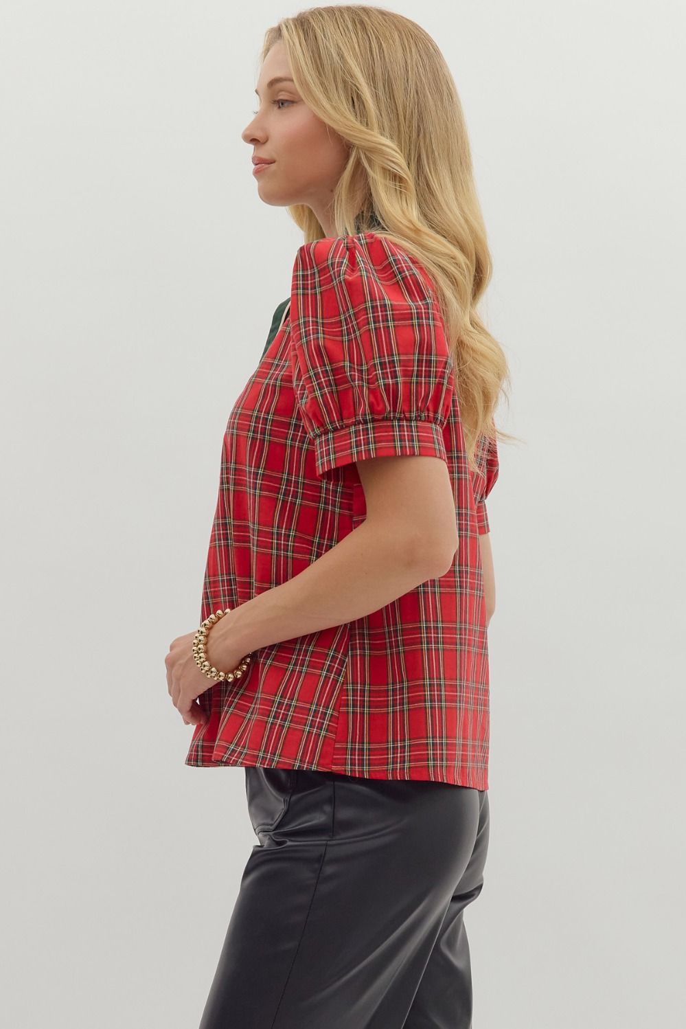 R/D Plaid Pattern Cuff Band Short Sleeve Top By Entro