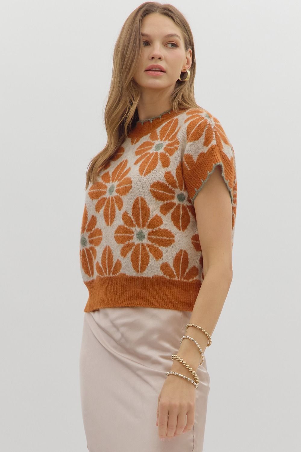 Floral Pattern Cropped Pullover Sweater Top By Entro