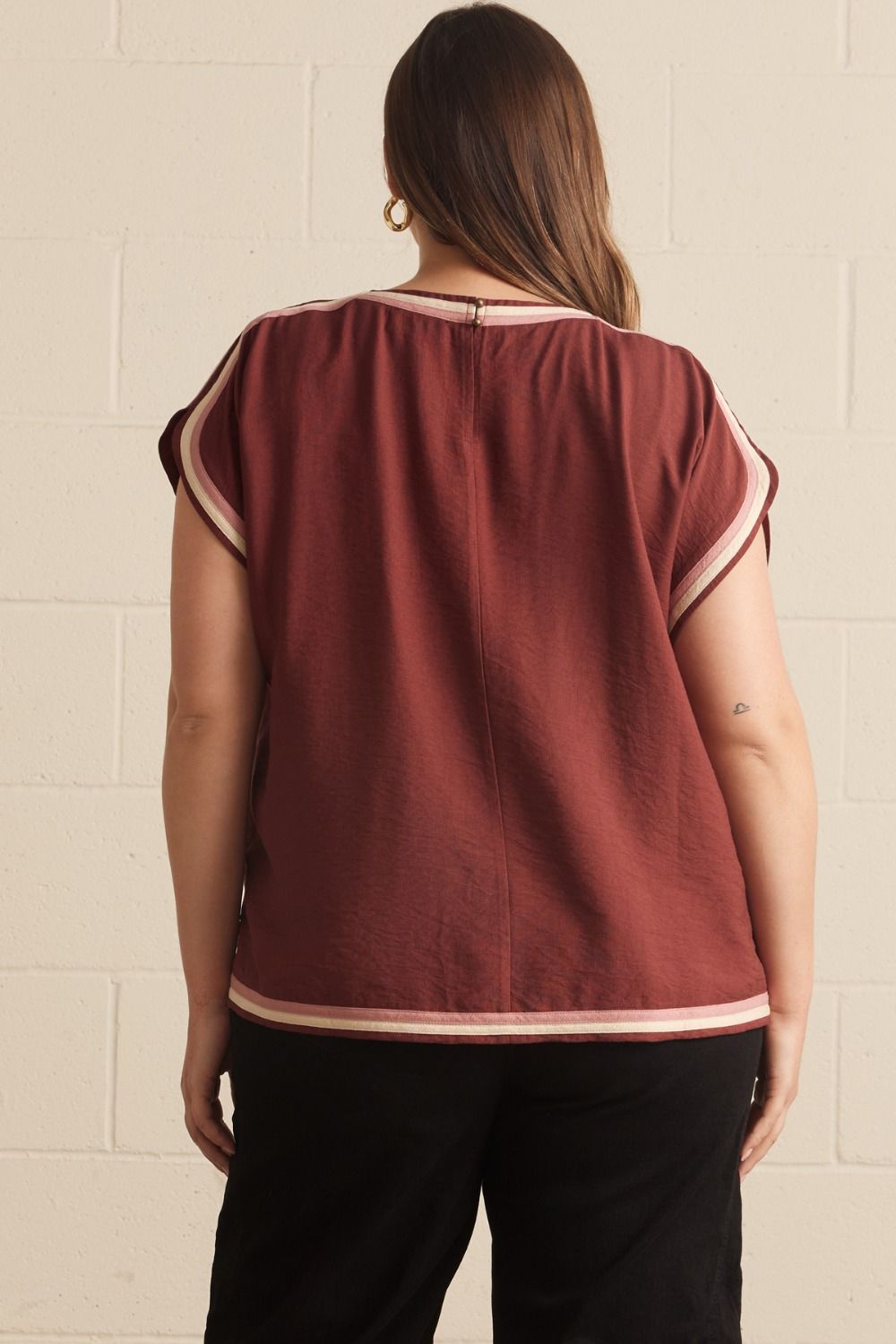 Curvy Autumn Ease Contrast Blouse By Entro